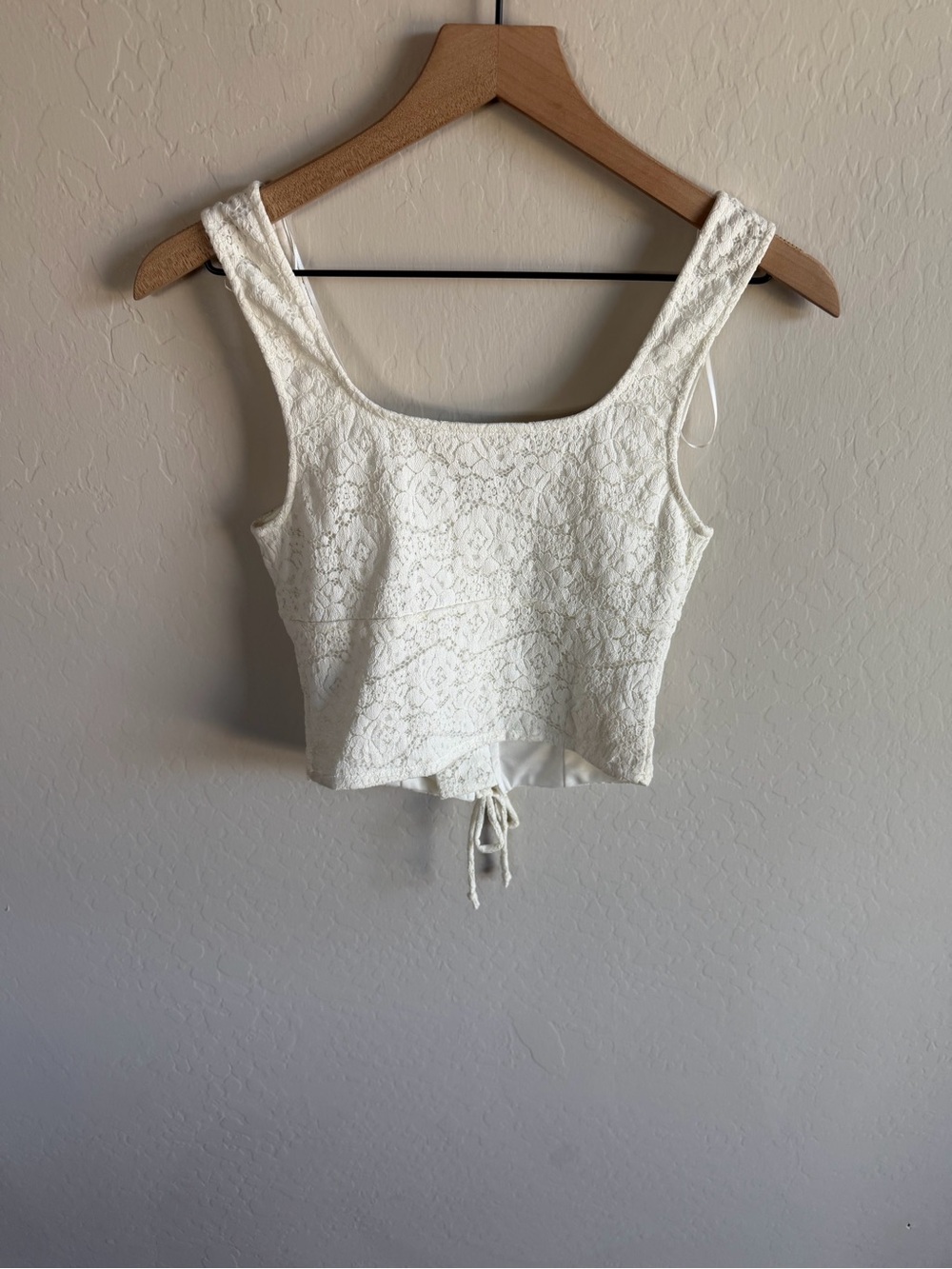Kirious Women’s Lace Front Tie Ivory Crop Top Size M Boho Cottagecore Coquette - Picture 5 of 5